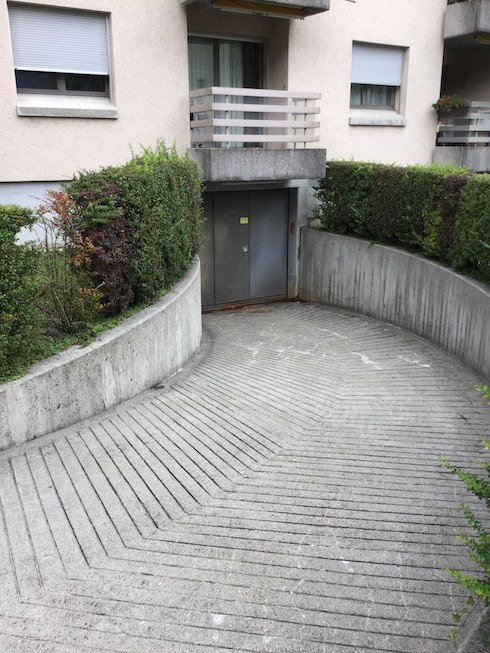 Place de parc souterrain, photo 3 sur 3