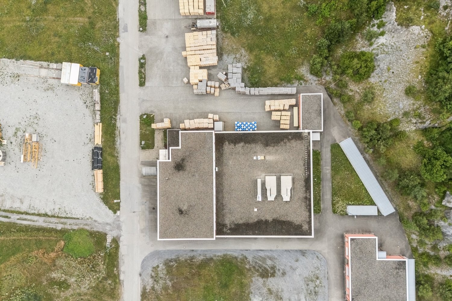 1217m² deposito