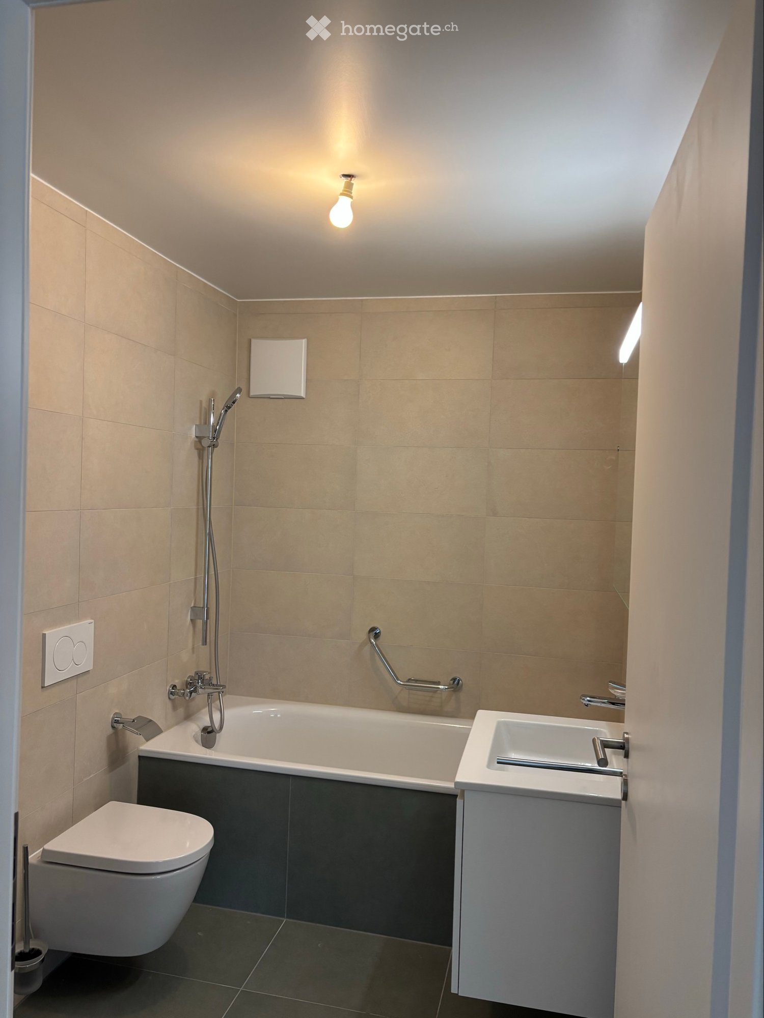2 room single room, photo 4 sur 5