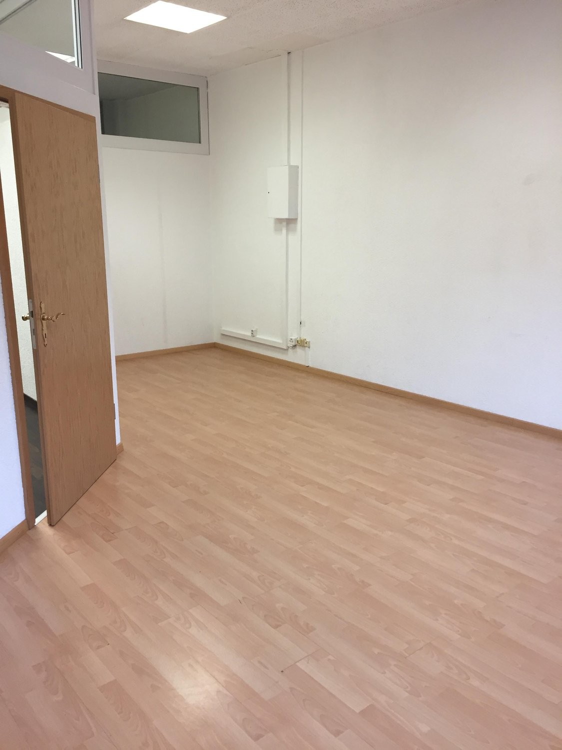 71m² office, photo 5 sur 7