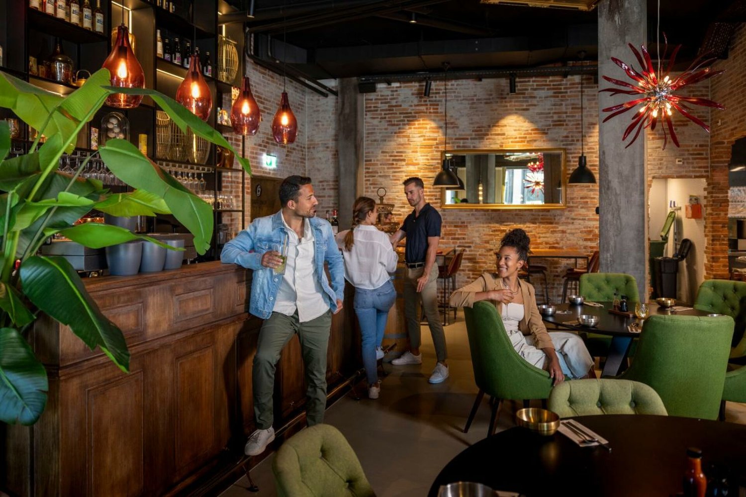 Restaurant de 293m², photo 3 sur 4