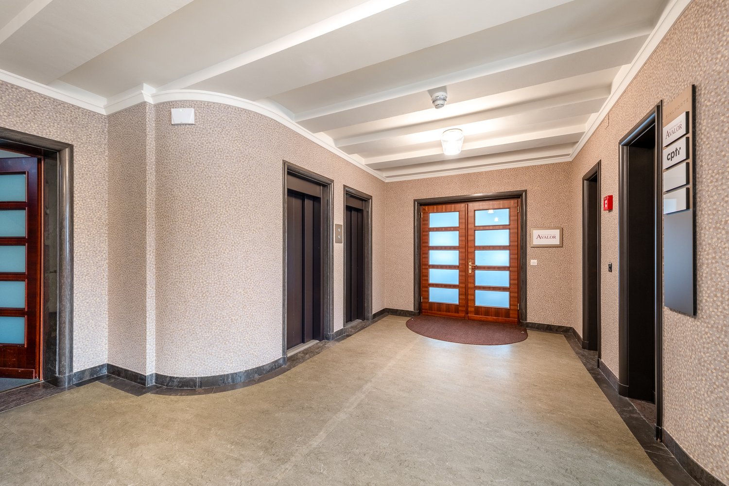 240m² de bureau, photo 6 sur 7