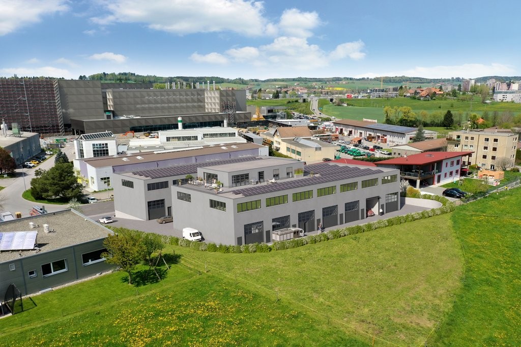 115m² industrial object, photo 1 sur 3