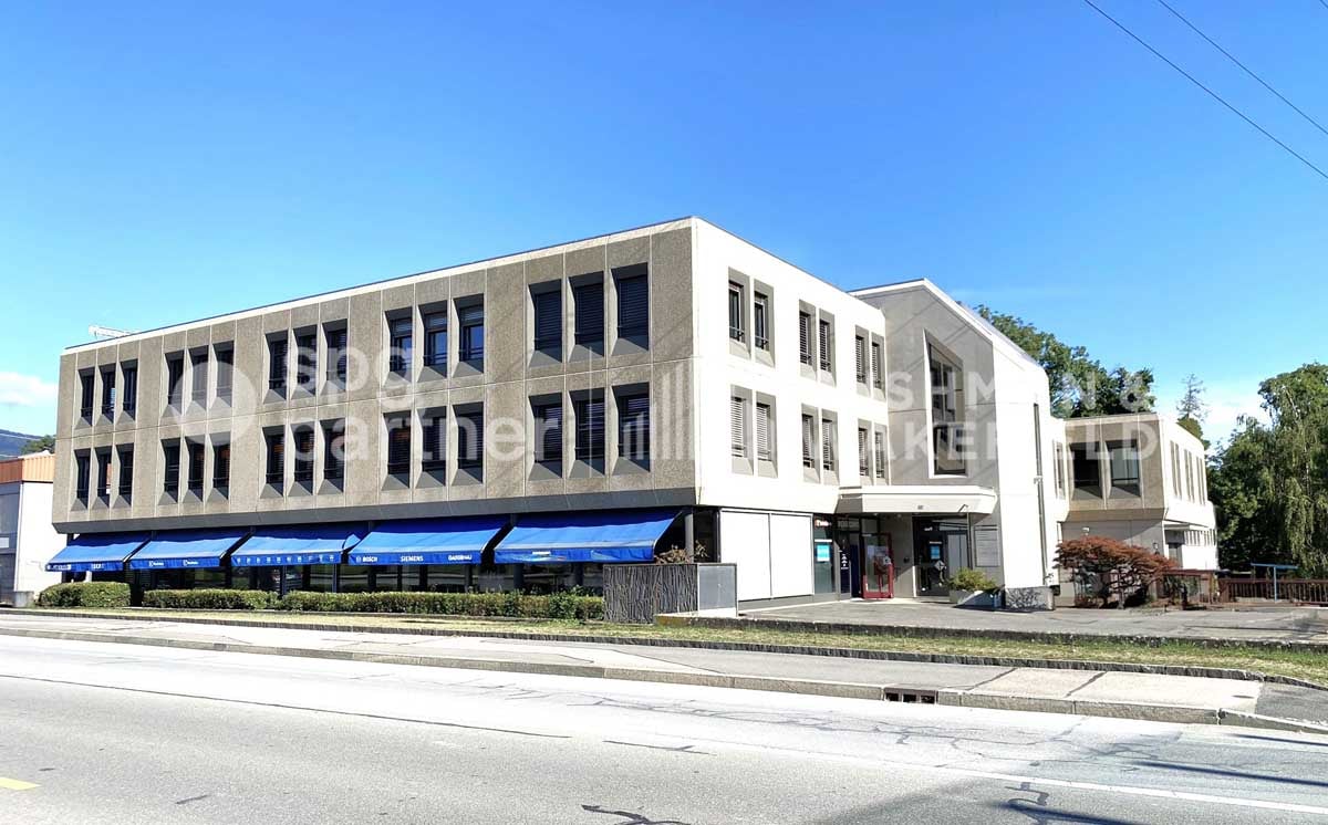 507m² office