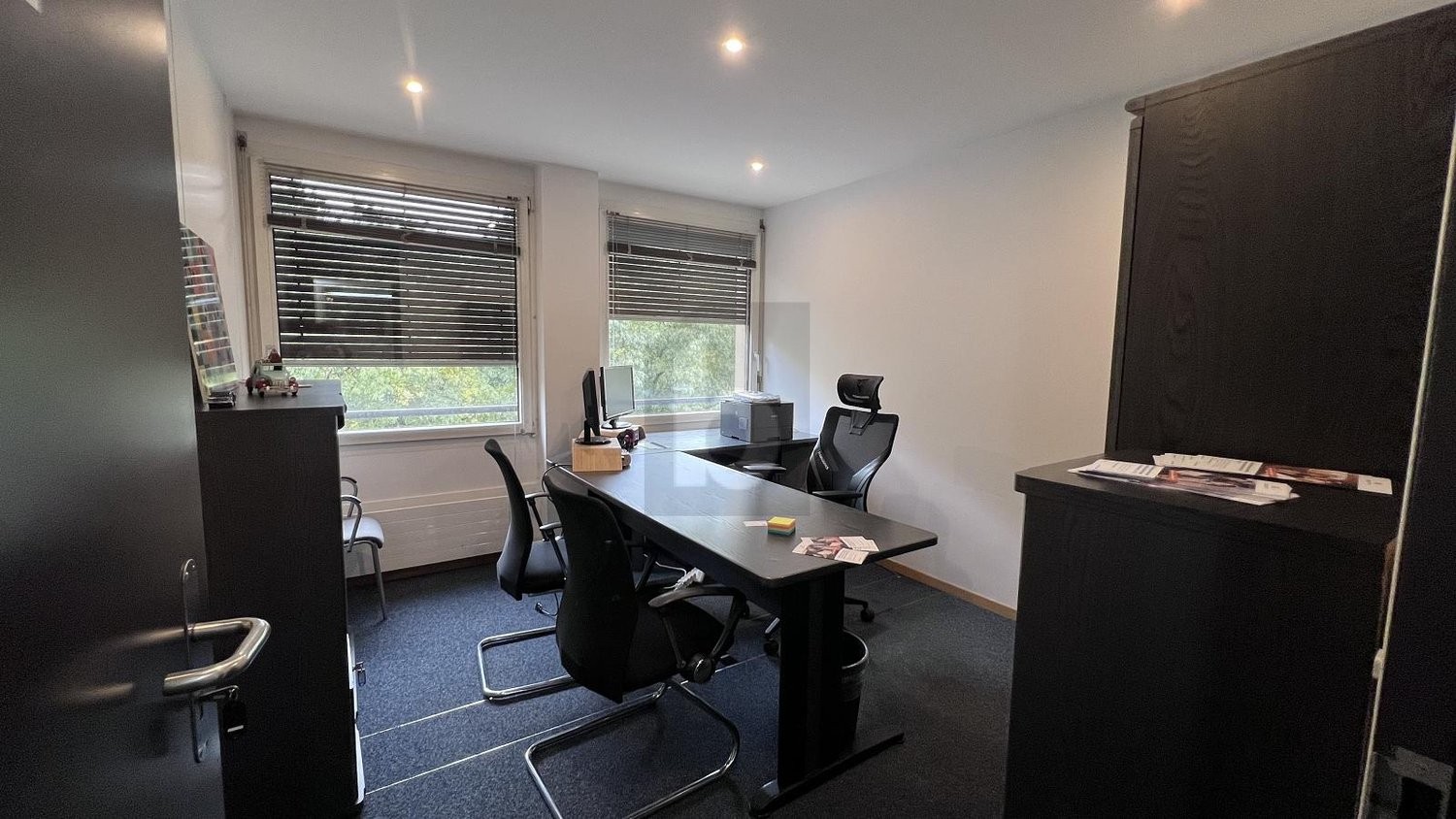 16m² office