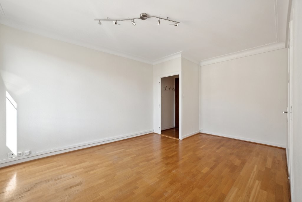 26m² office