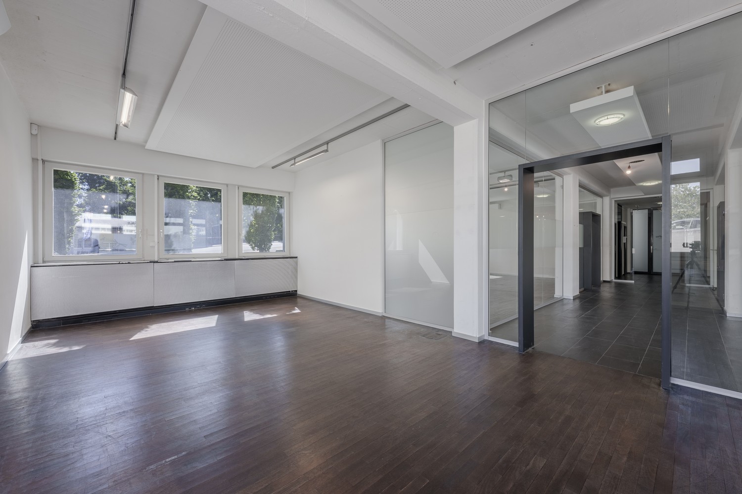 863m² de bureaux
