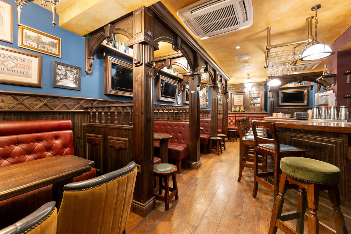restaurant de 400m²