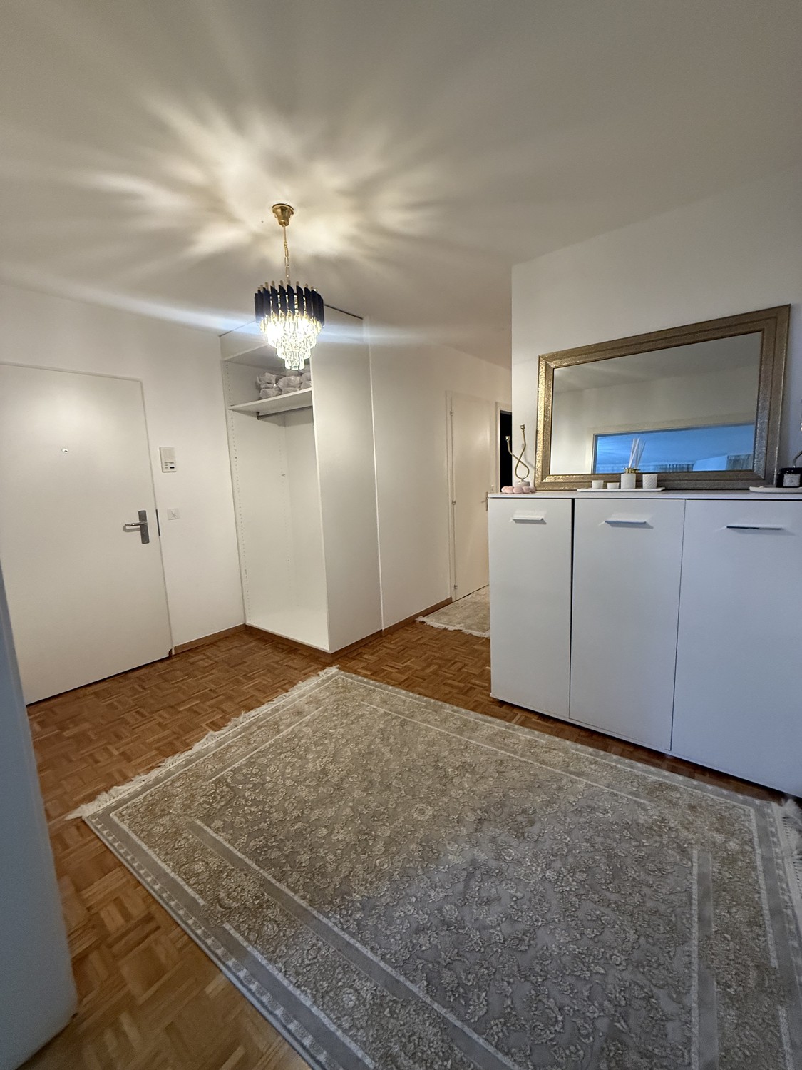 Appartement de 4 ½ pièces, photo 1 sur 8