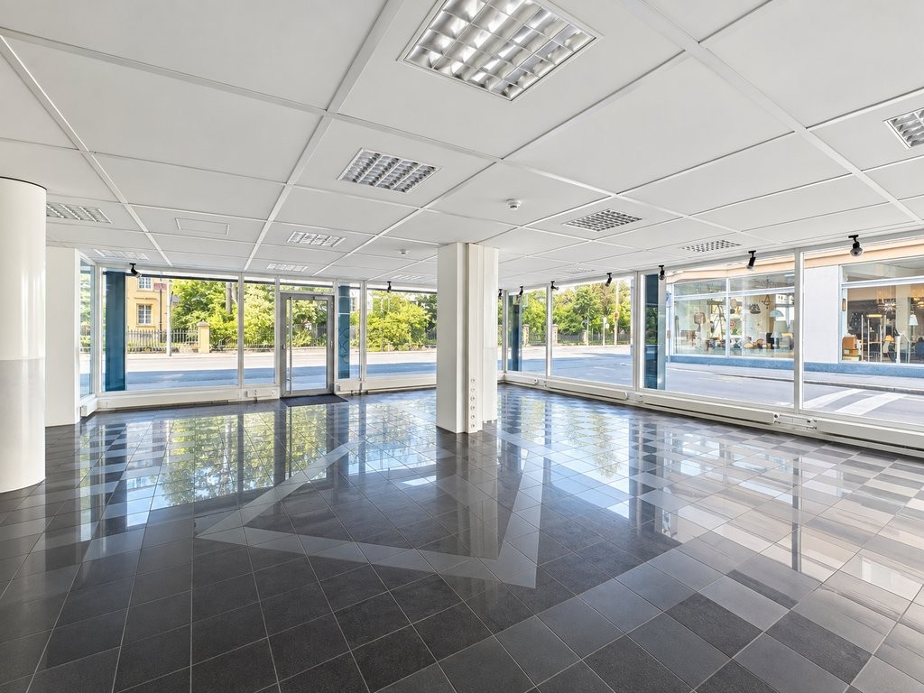 Commerce de 99m²