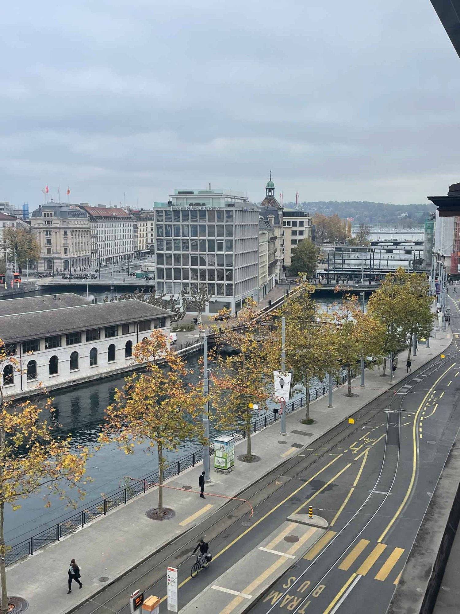 587m² office, photo 3 sur 4