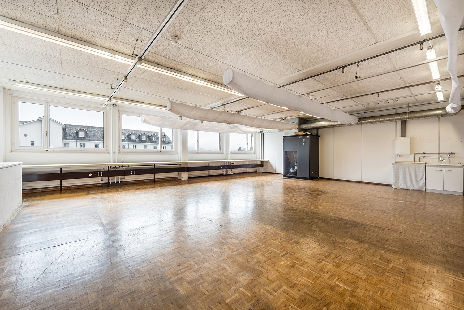 814m² office, photo 4 sur 10