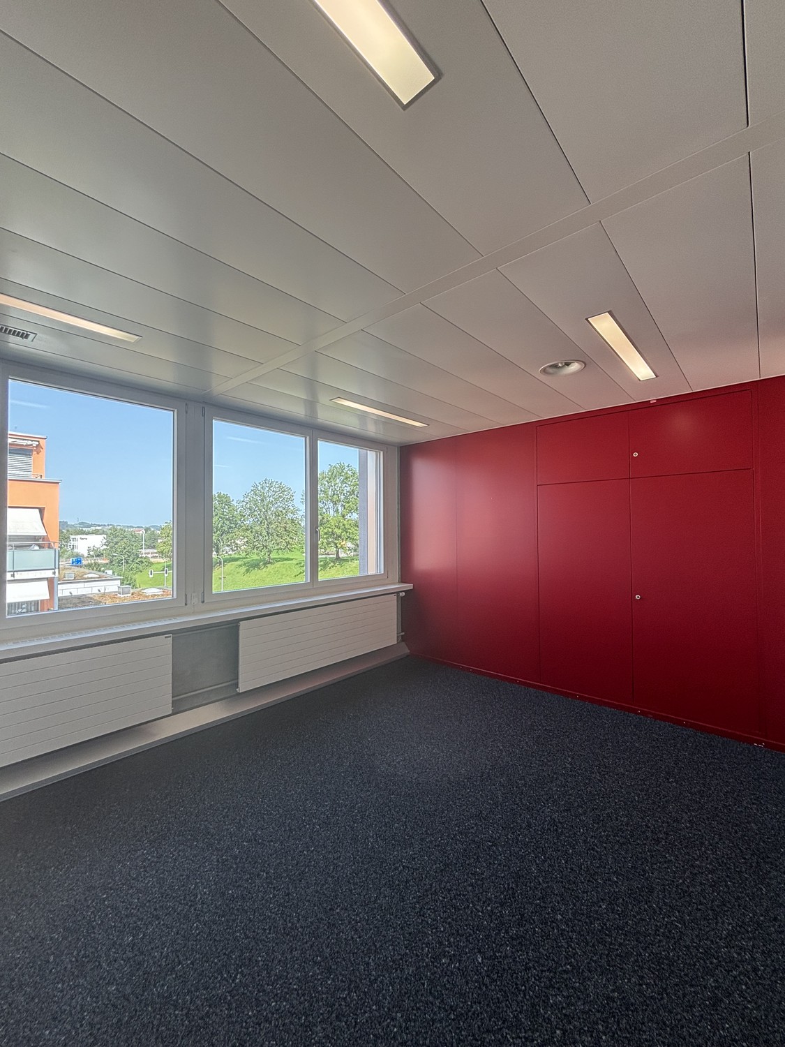 384m² bureau