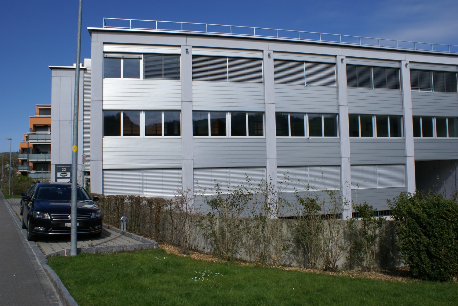 384m² bureau