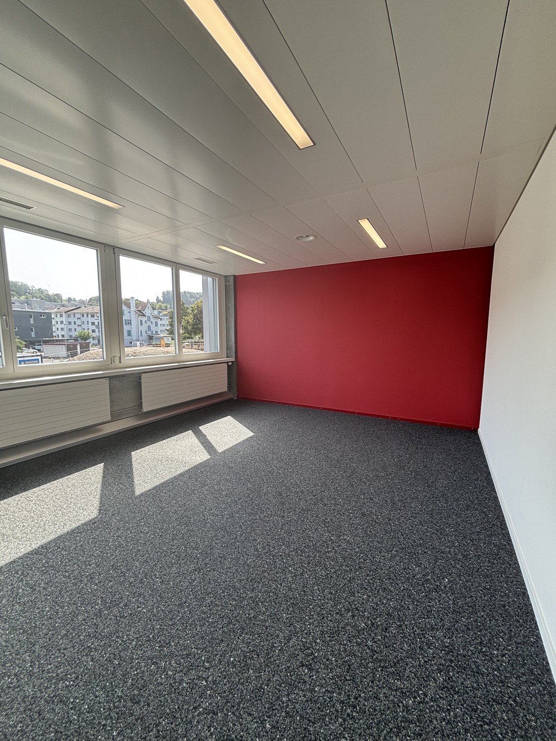 384m² bureau