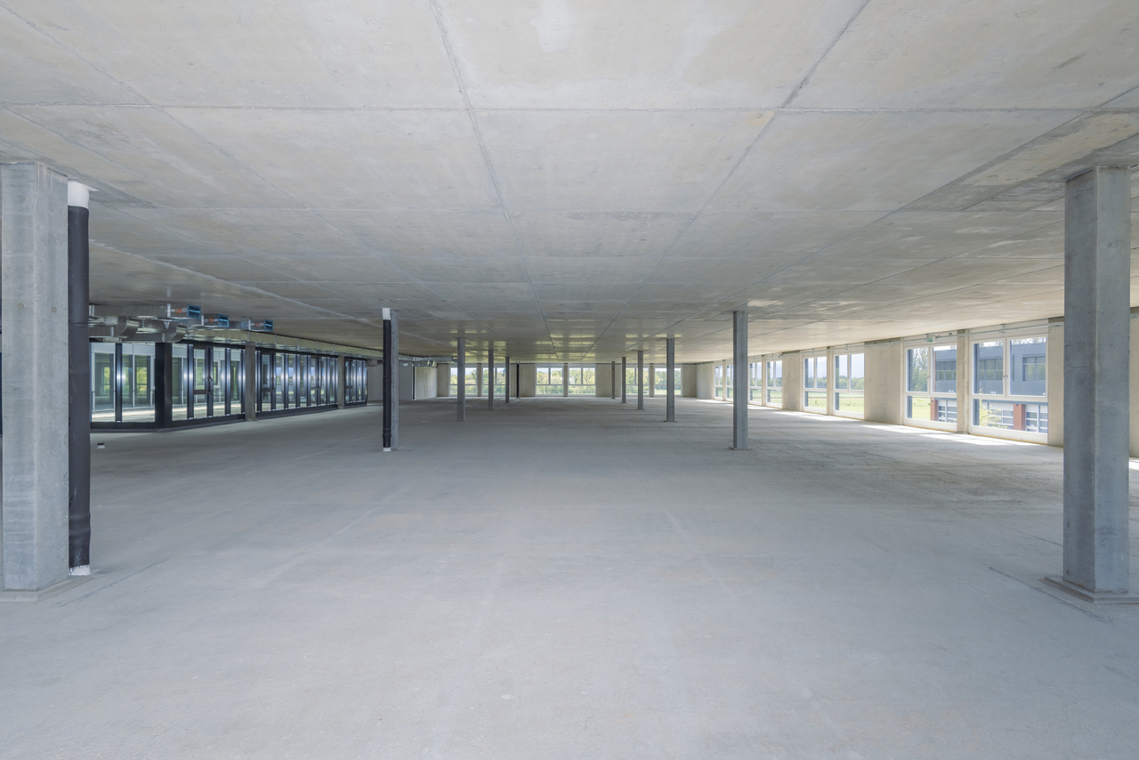 1200m² commercial, photo 8 sur 10