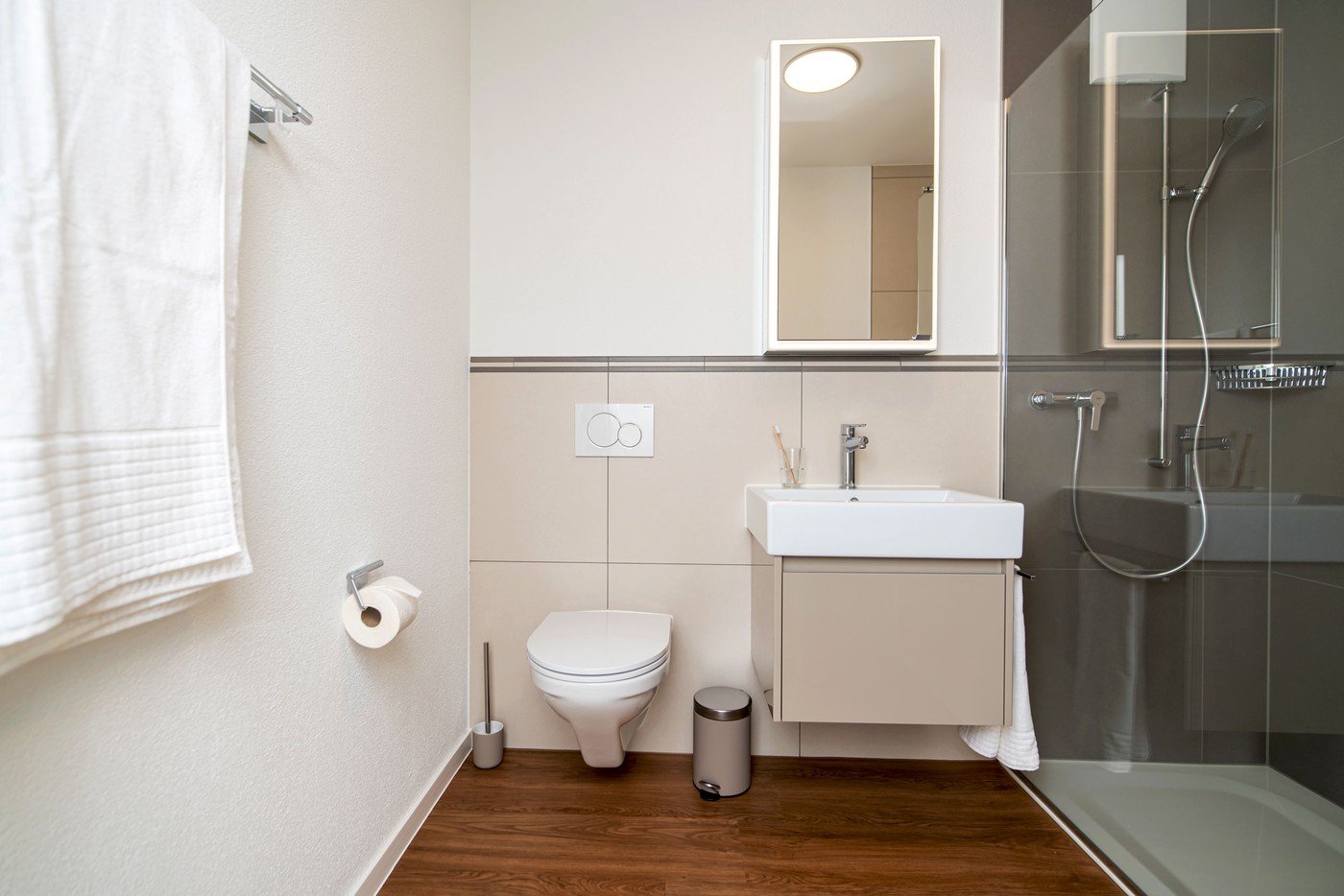 2 ½ pièces appartement meublé, photo 3 sur 5