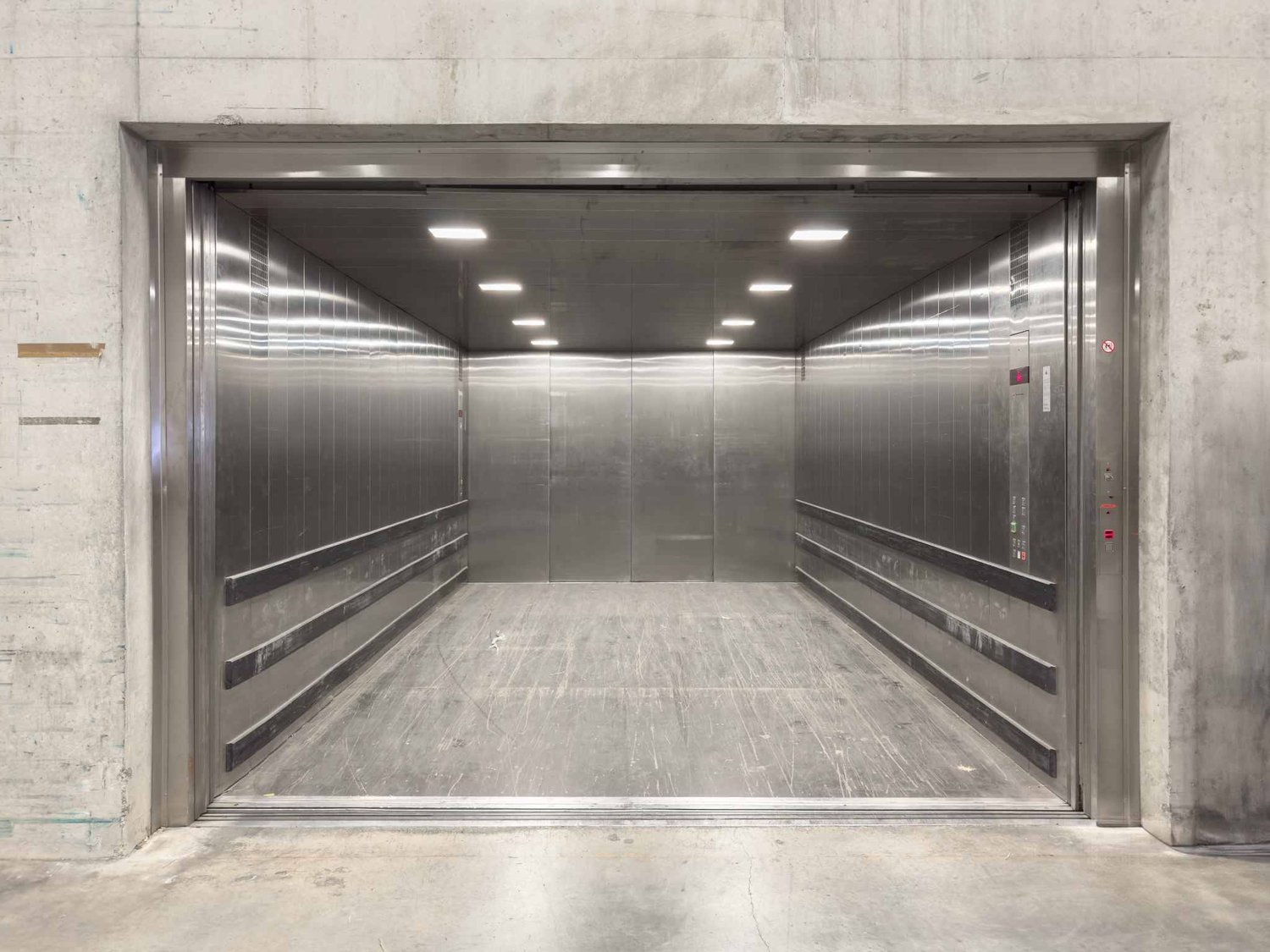 1000m² commercial