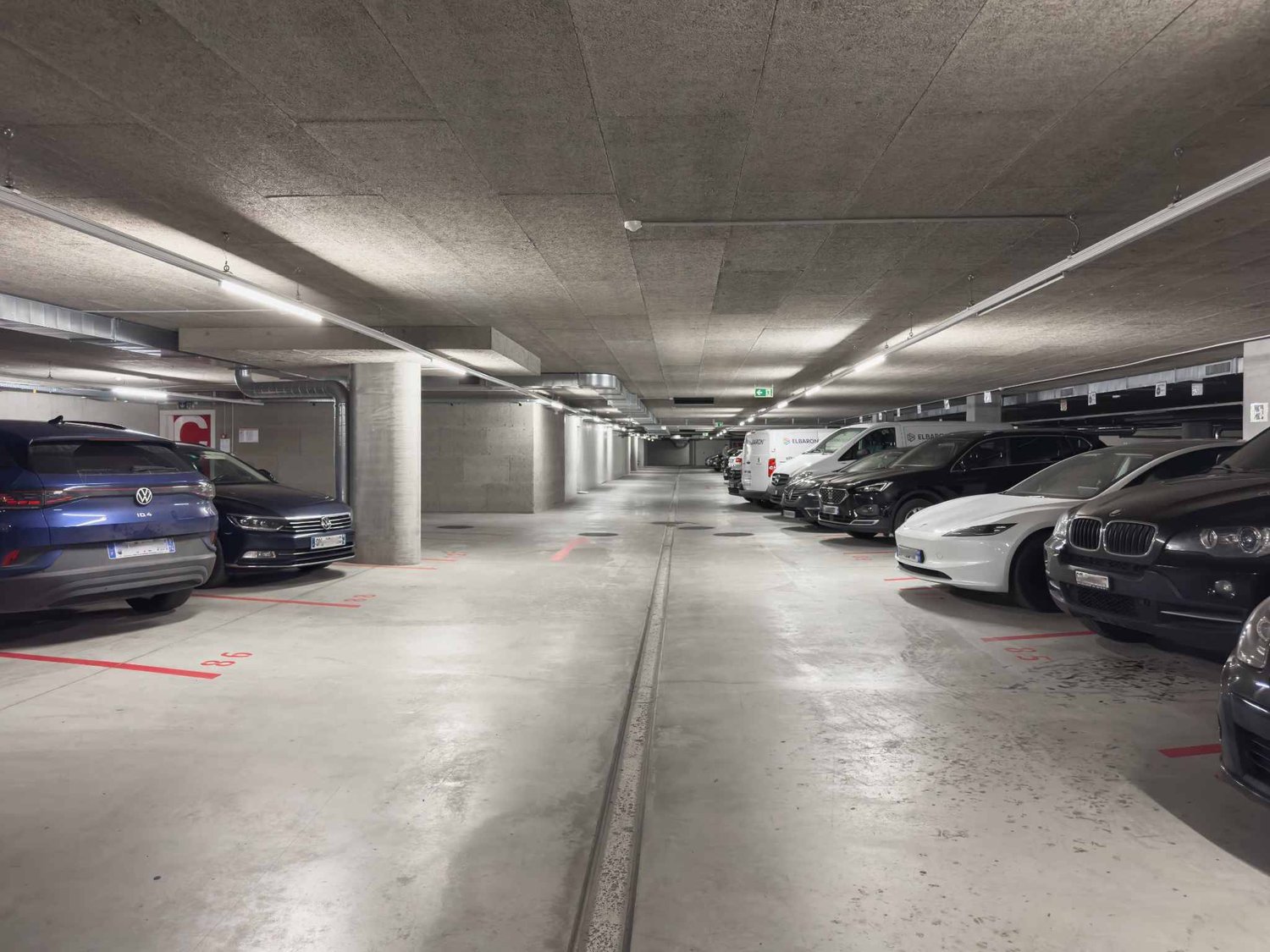 1000m² commercial