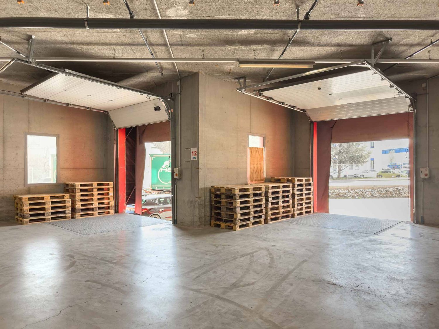 1000m² commercial
