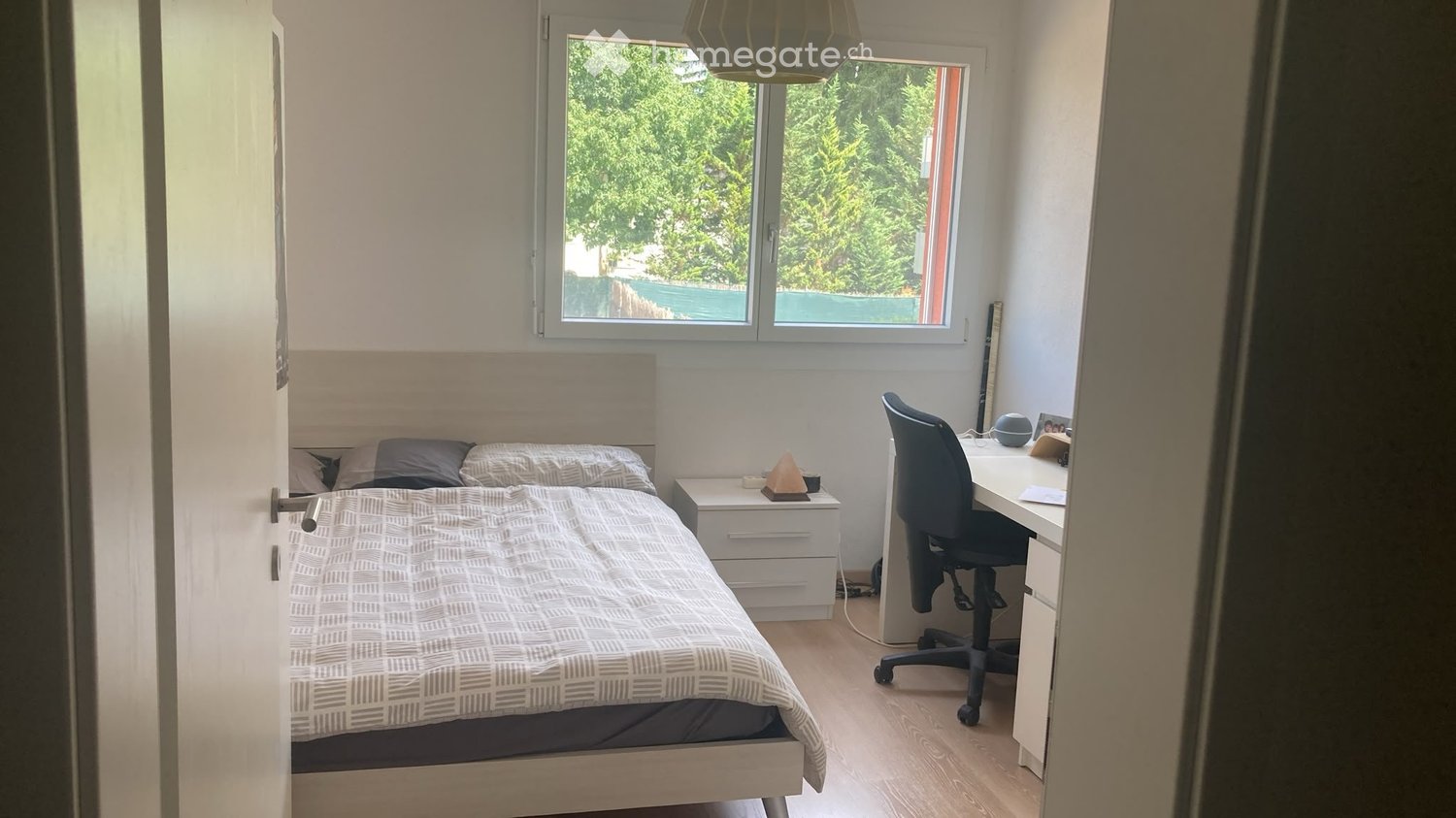 1 room single room