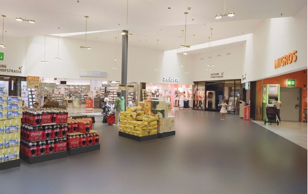 Commerce de 326m²