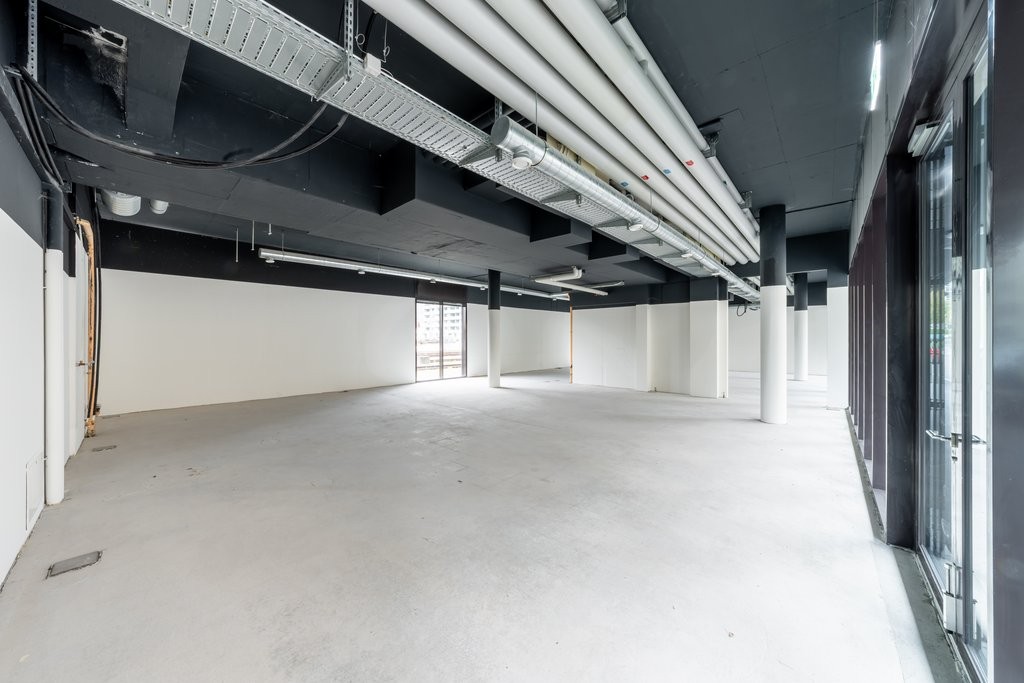 103m² commercial, photo 5 sur 10