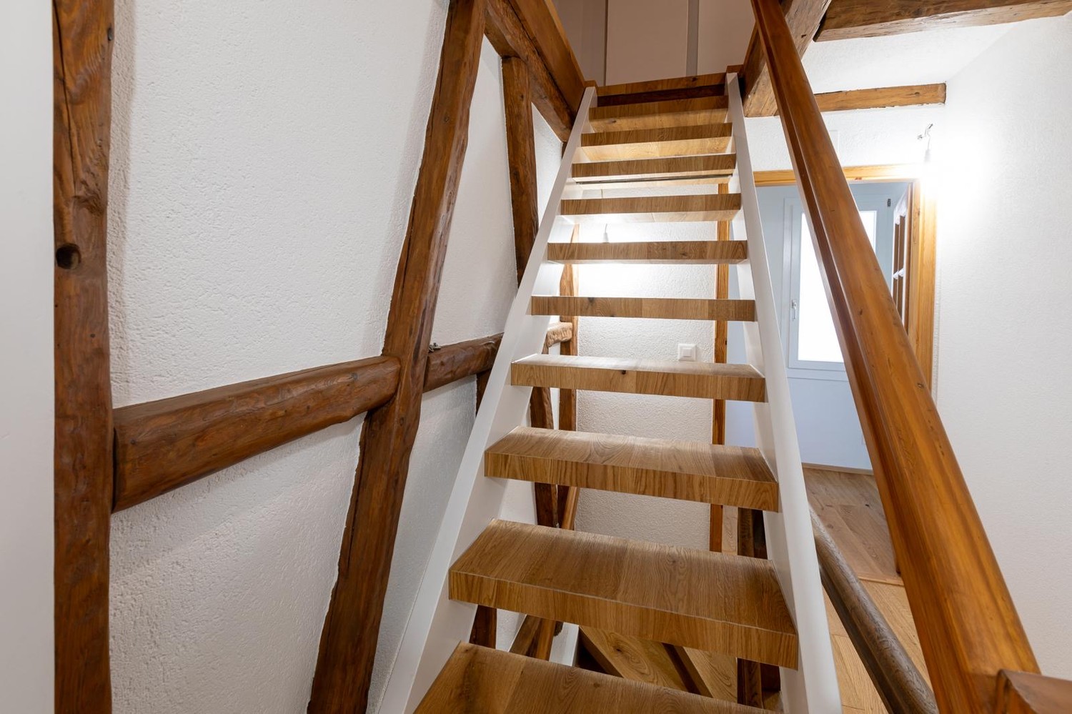 Maison individuelle de 2 ½ pièces, photo 1 sur 10