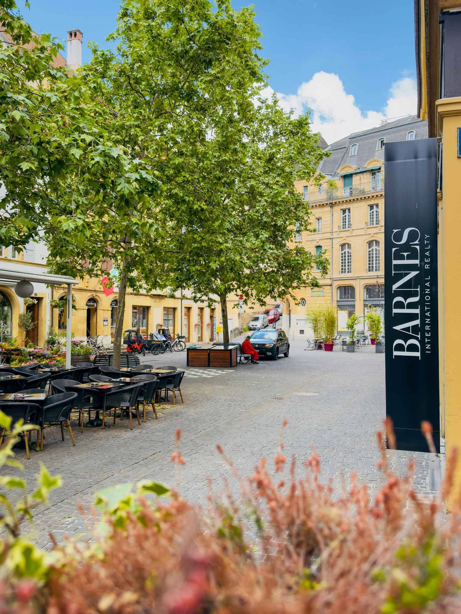 78m² arcade