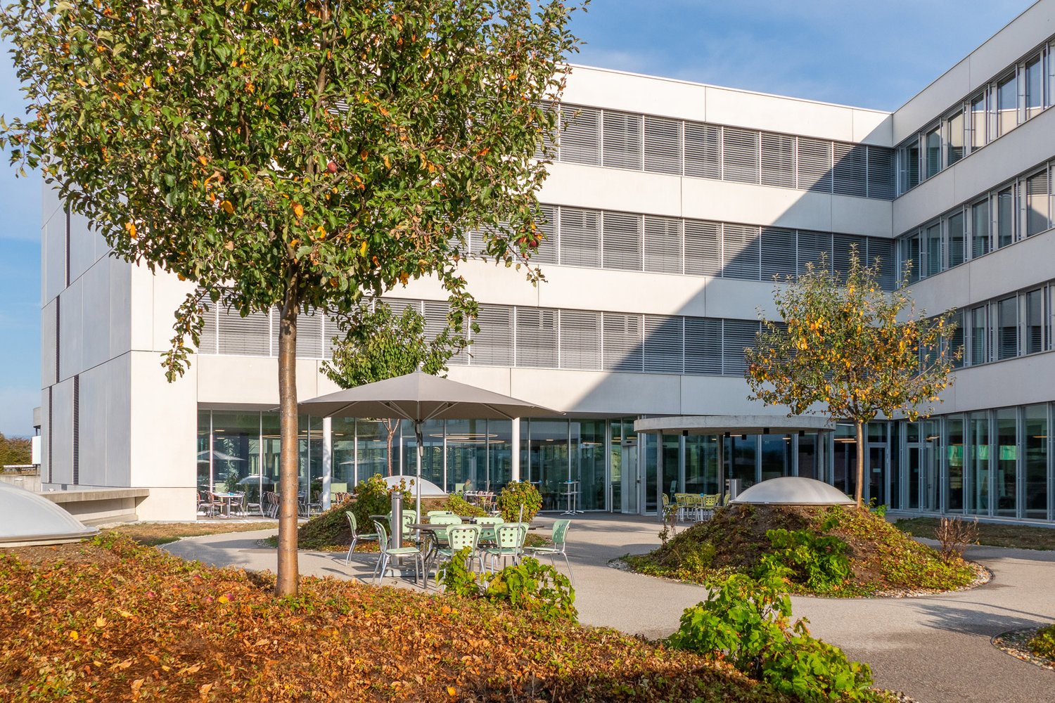 570m² office, photo 1 sur 10