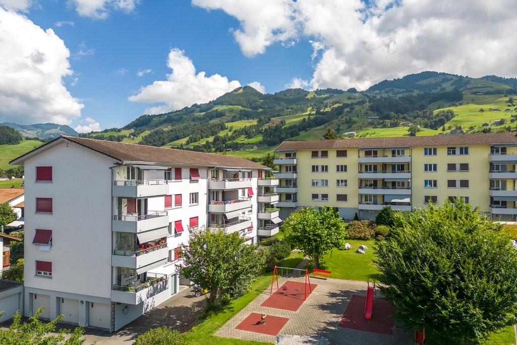Appartement de 4 pièces, photo 1 sur 9