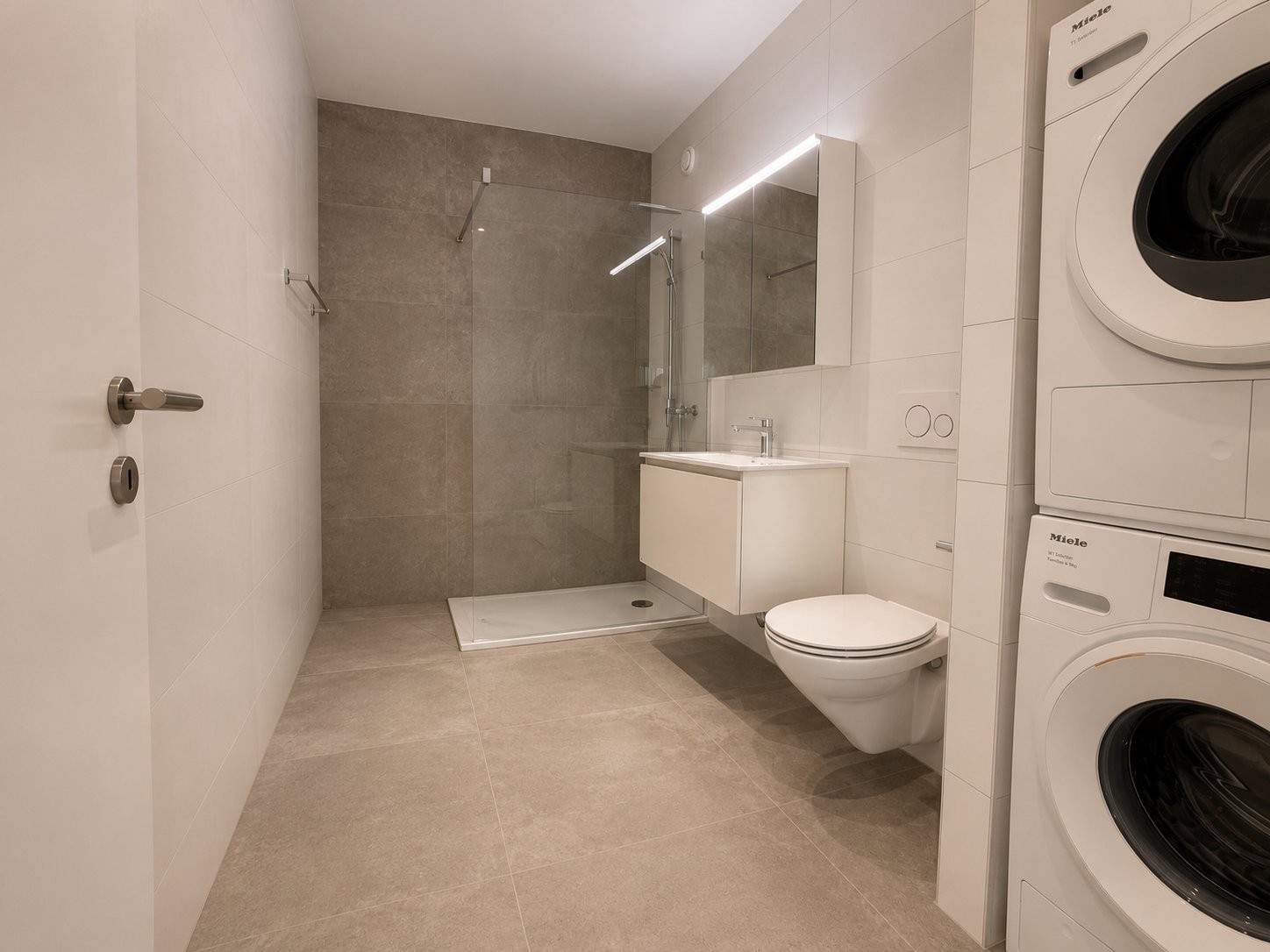2 ½ rooms apartment, photo 3 sur 5