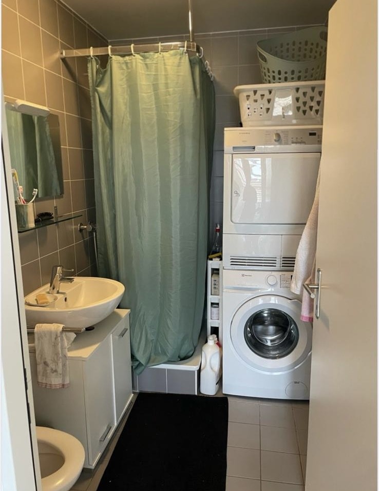 Room in a shared flat, photo 8 sur 8