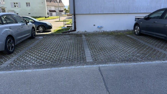 Créneau ouvert, photo 1 sur 3