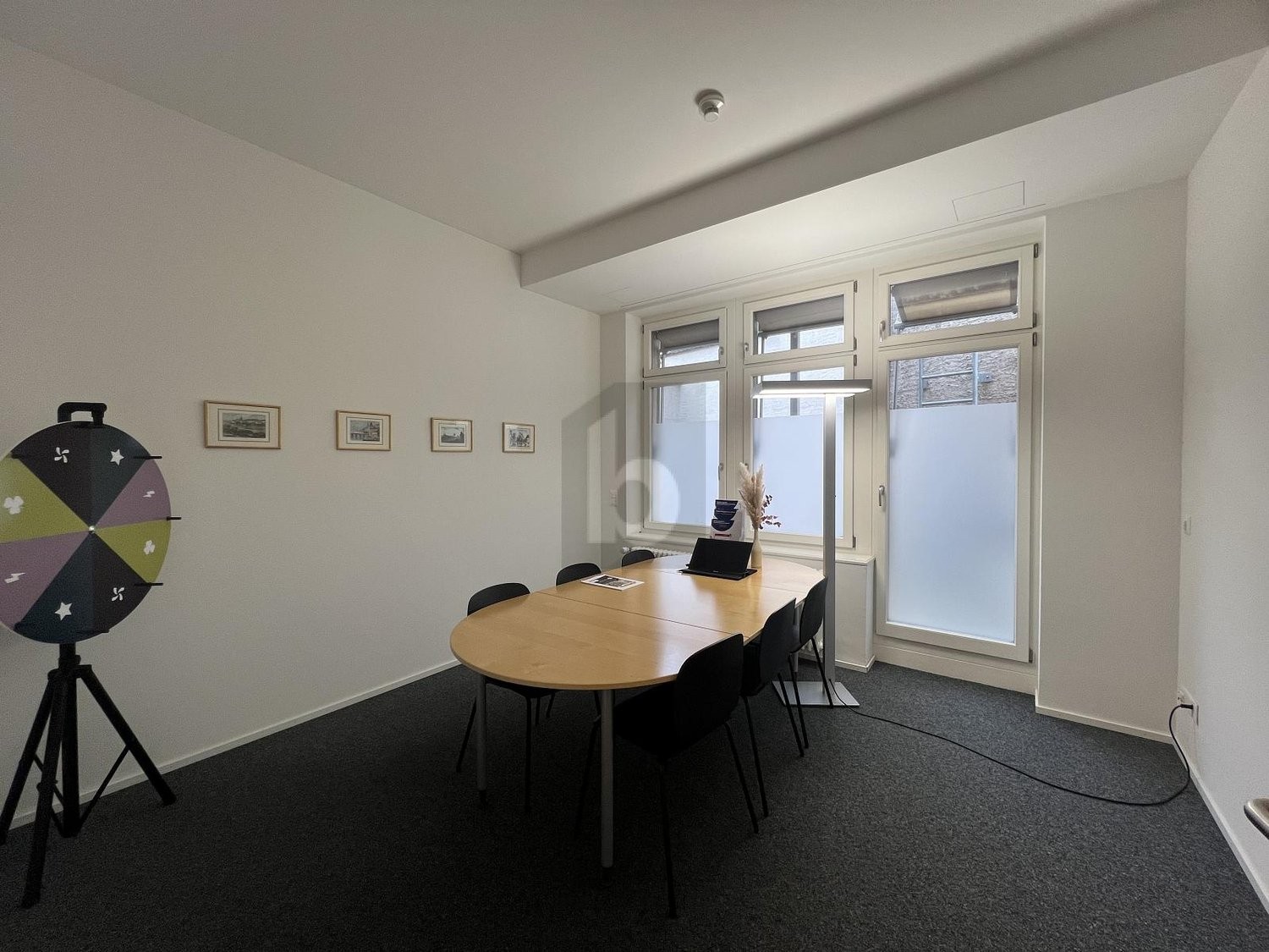 Bureau de 188m², photo 4 sur 4