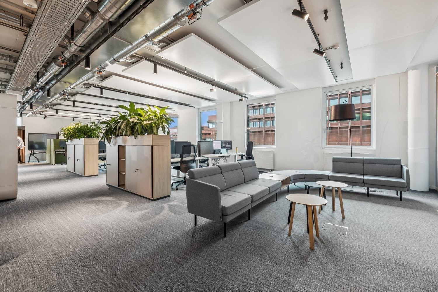 Bureau de 308m², photo 4 sur 6