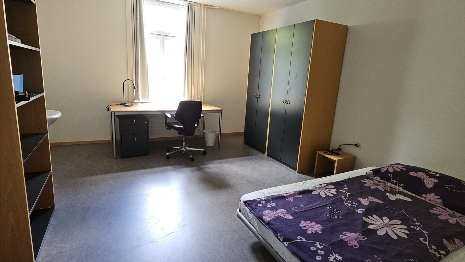 Chambre en colocation, photo 2 sur 6
