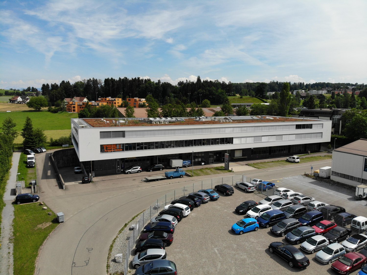 Local de stockage de 100m²