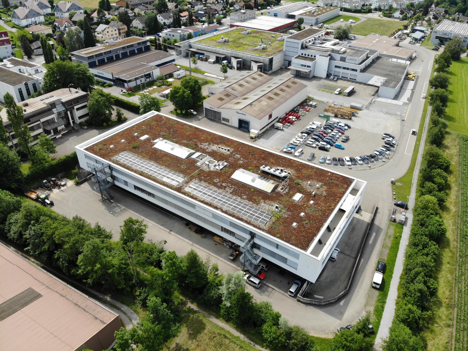 Local de stockage de 100m²