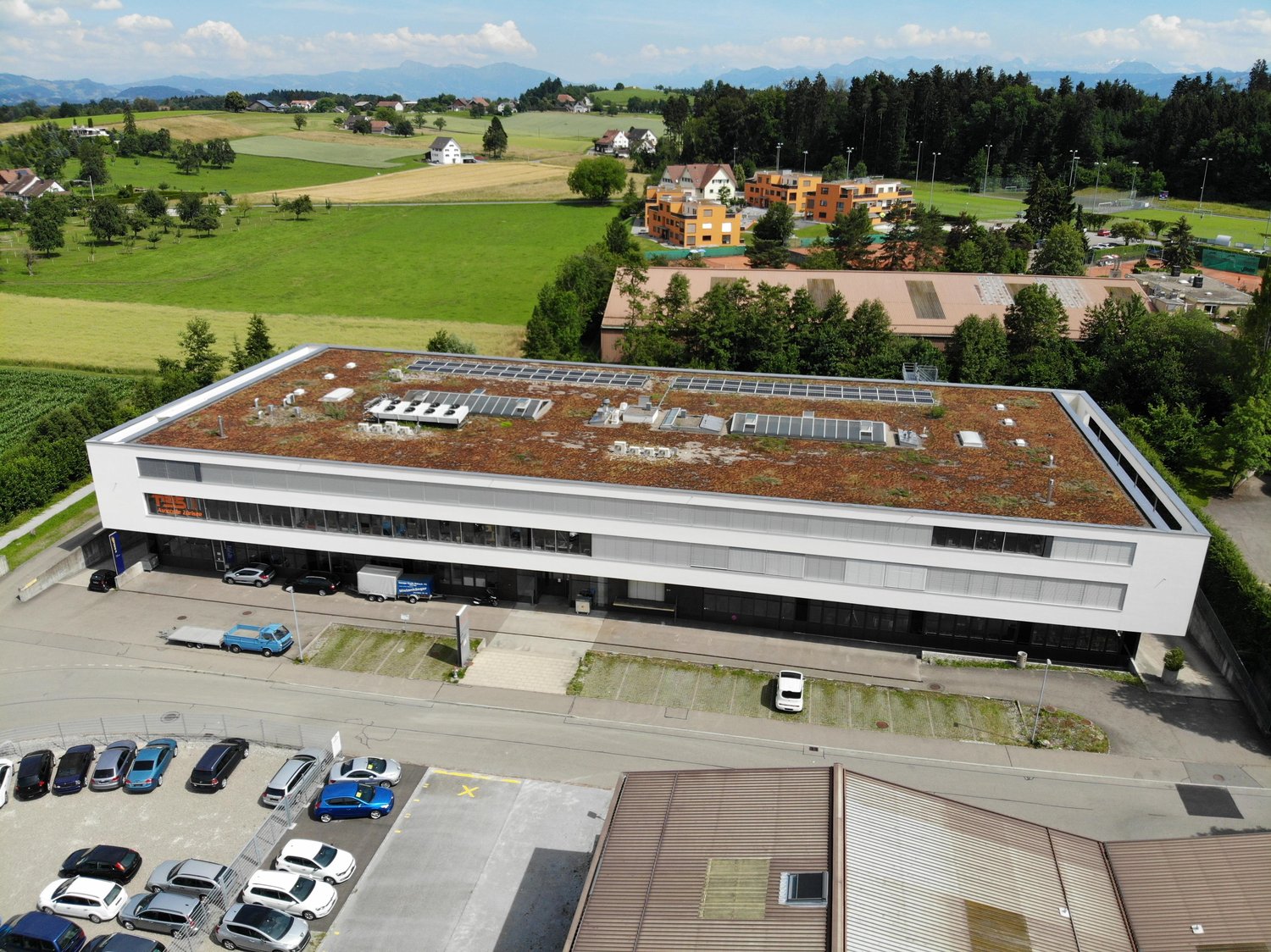 Local de stockage de 100m²