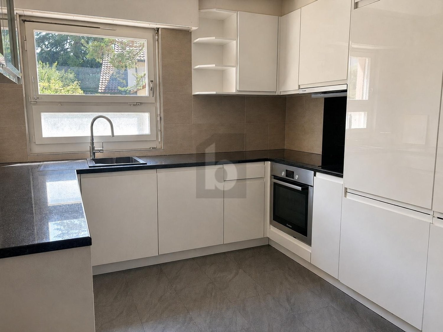 4 ½ rooms furnished flat