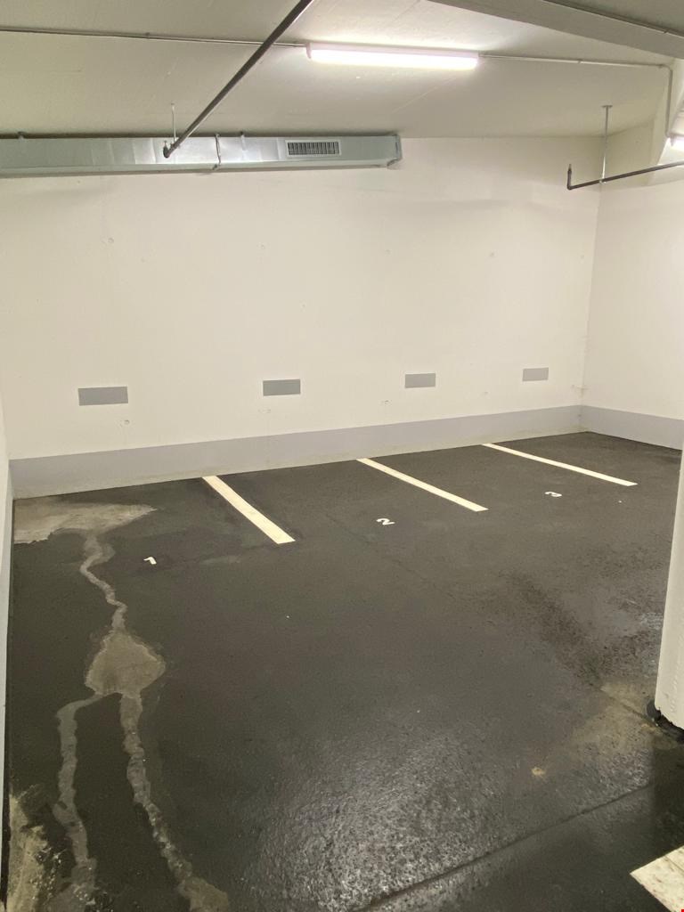 Place de stationnement couverte pour vélos