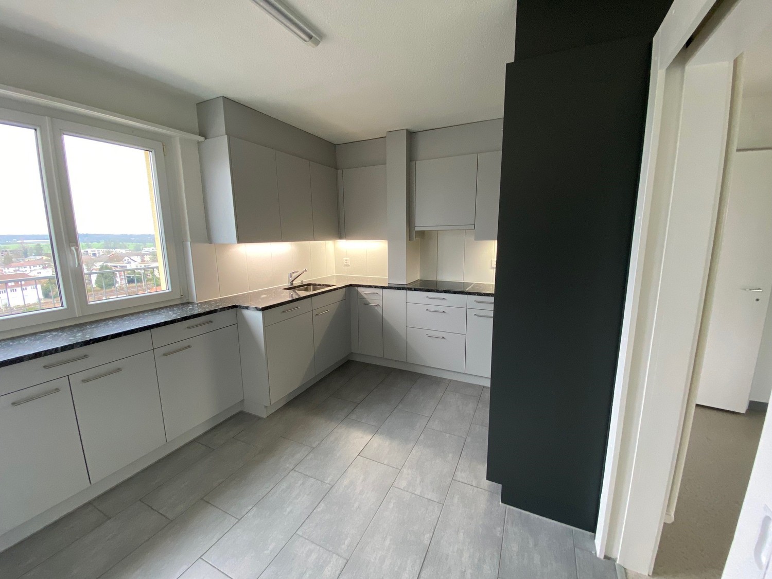 Appartement en attique de 4 ½ pièces, photo 2 sur 10
