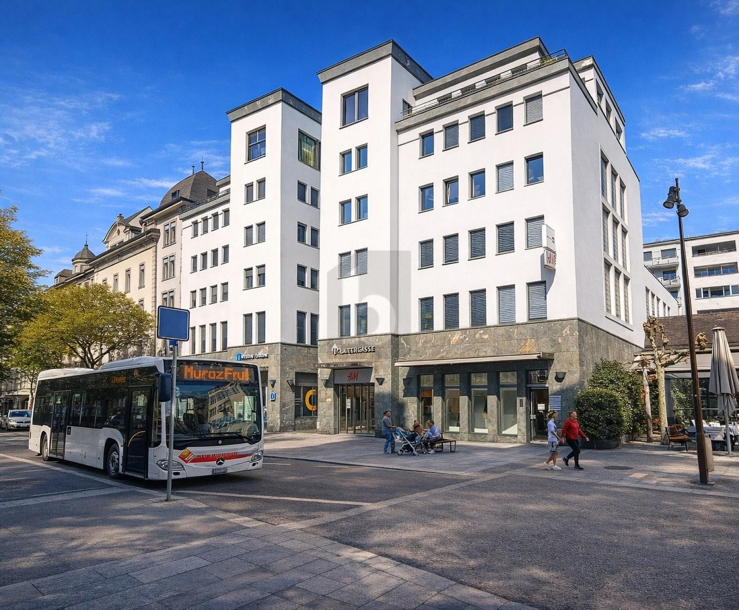 130m² office