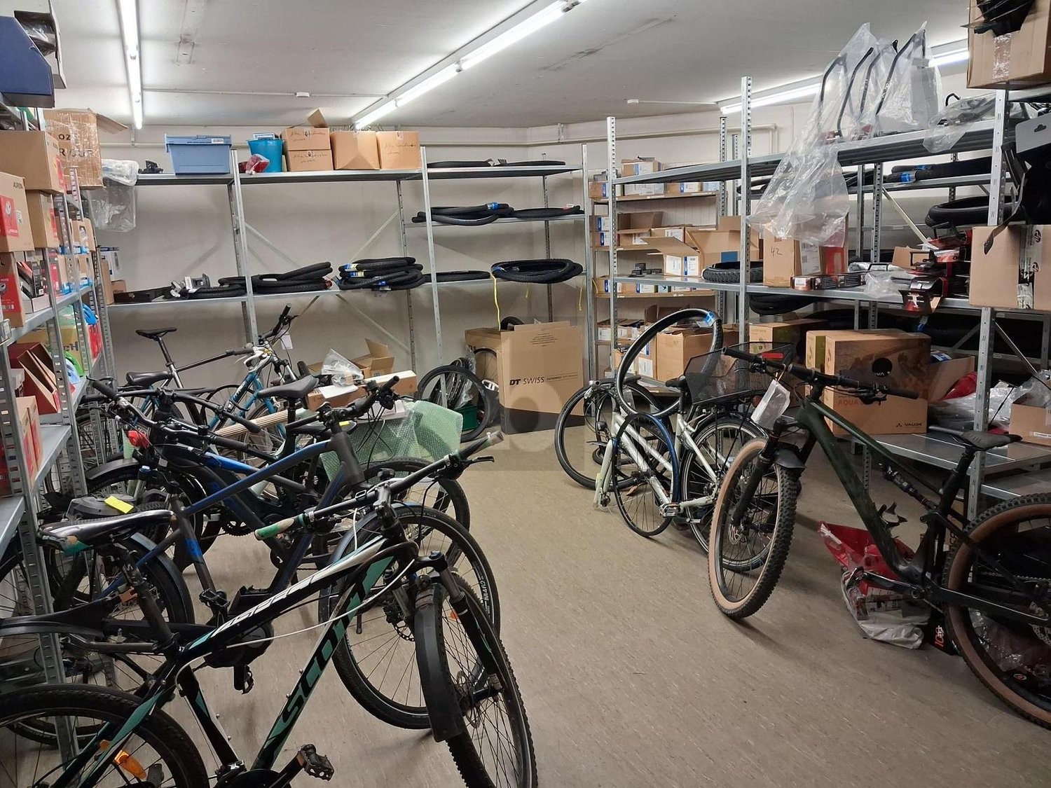 negozio di 217m²