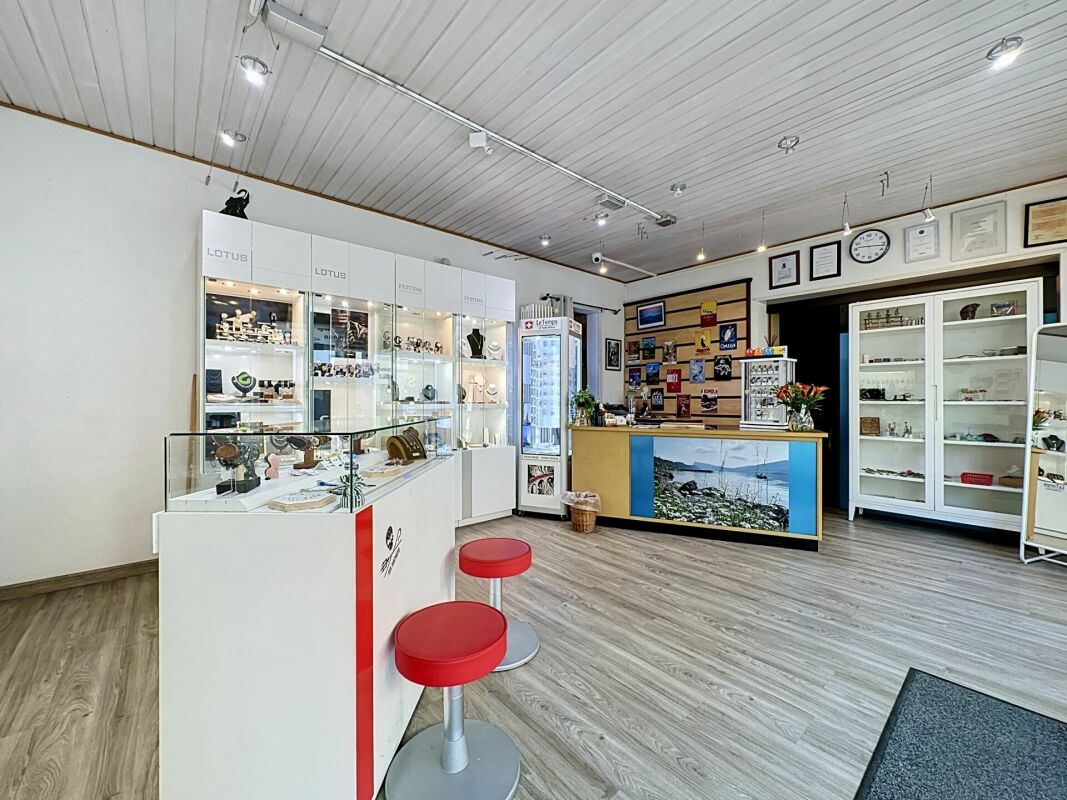 90m² commercial, photo 5 sur 10
