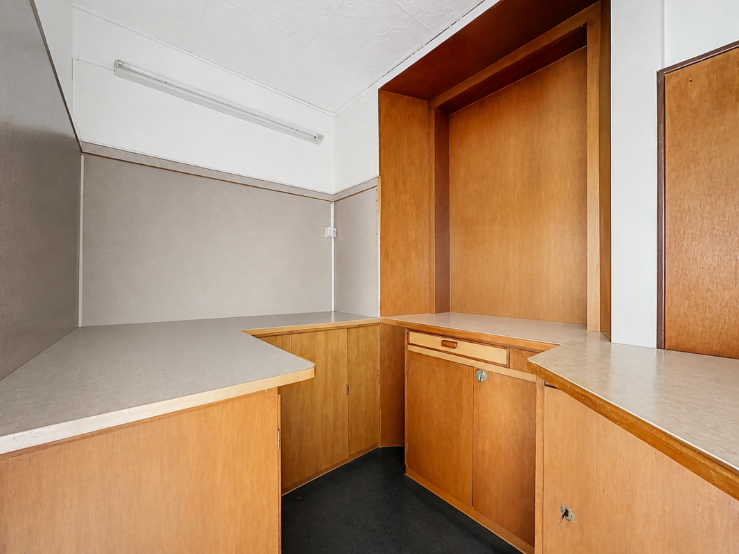 90m² commercial, photo 9 sur 10