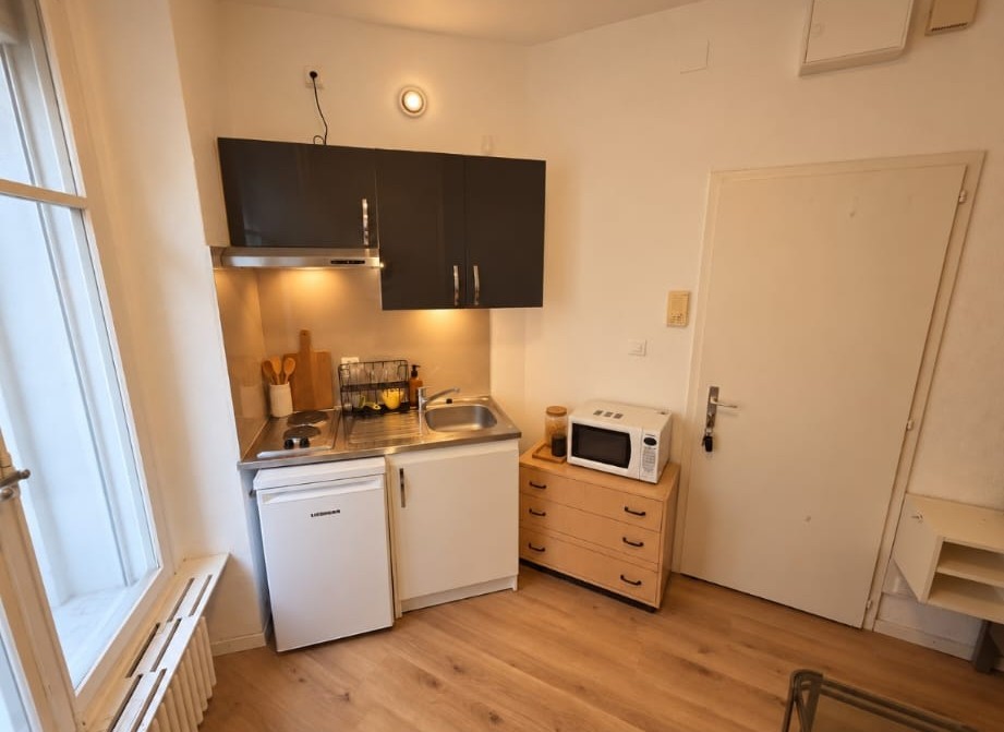 2 room apartment, photo 1 sur 3