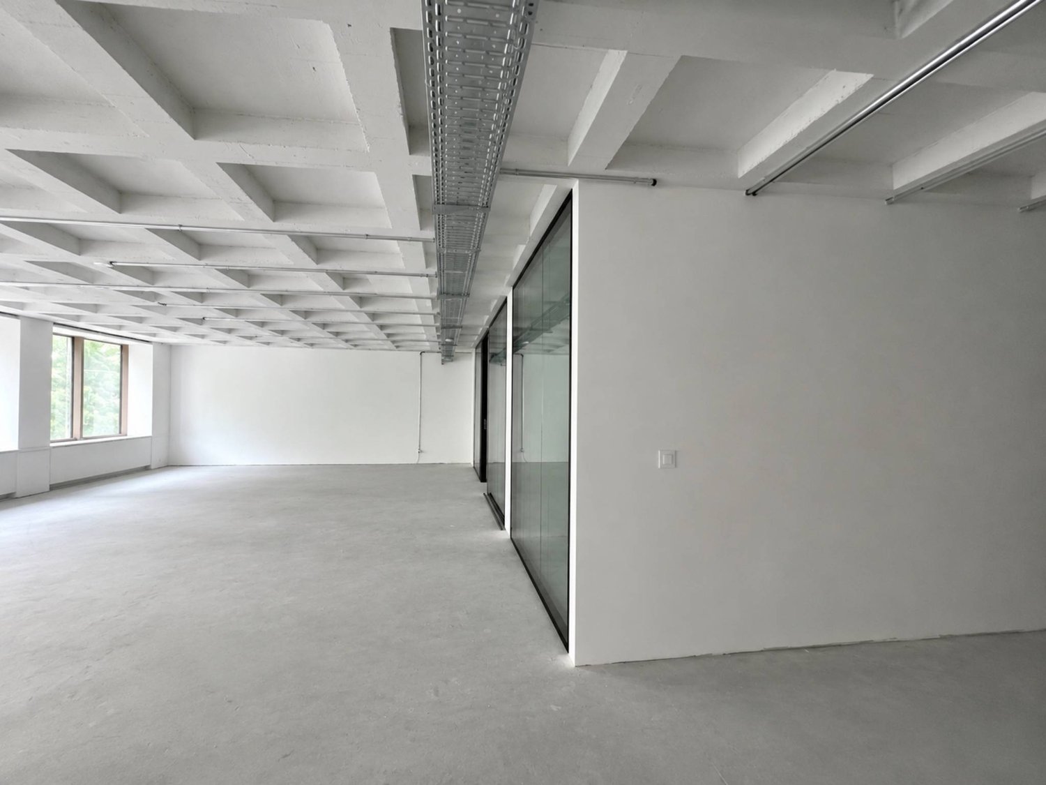 244m² office, photo 3 sur 8