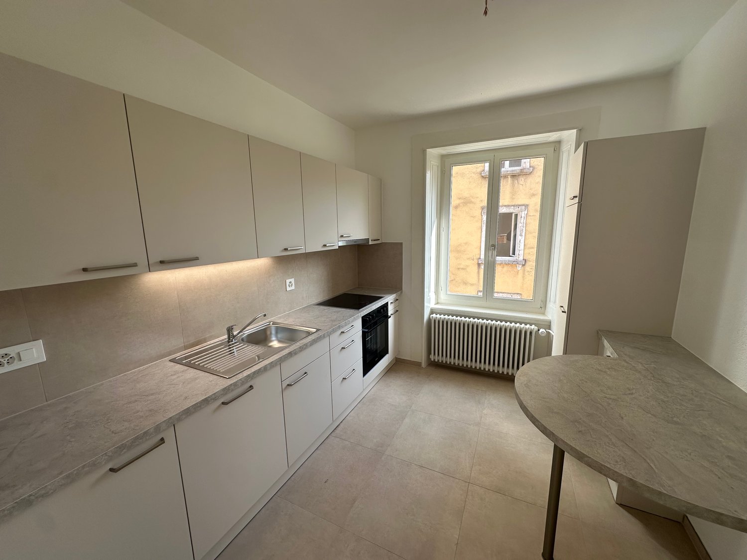 4 rooms apartment, photo 1 sur 6